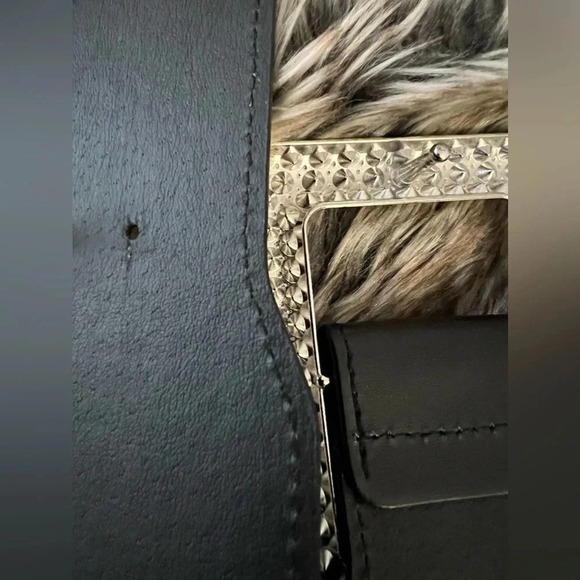 Rhinestone women’s stretch belt. Size: 28”. - Picture 11 of 11